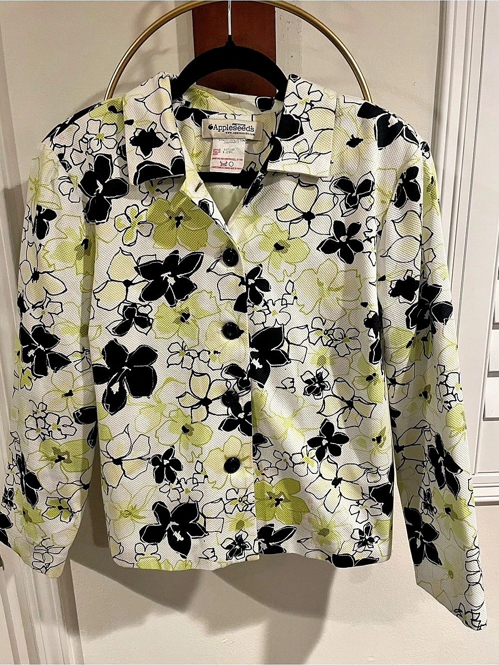 Appleseed's Style 6371P Floral Button Front Jacket Size 12P Like New